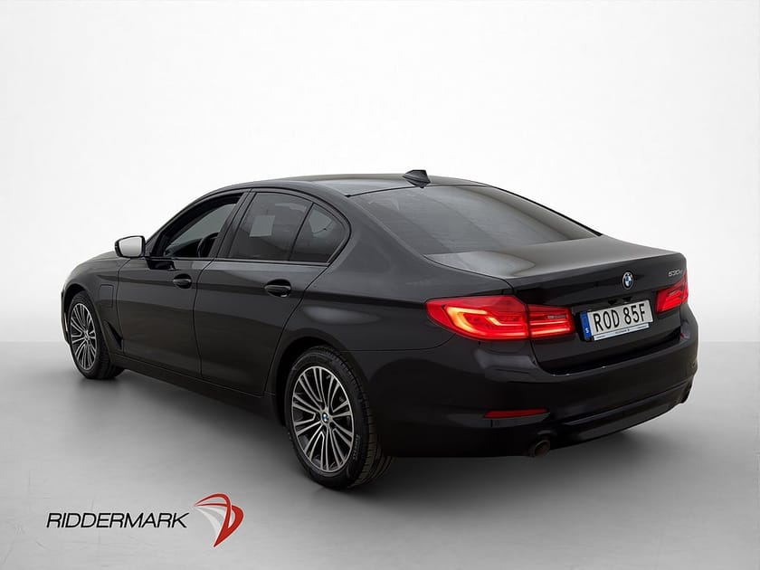 Bild 5 av BMW 530e iPerformance Sedan 252hk Sport-Line Navi Kamera Carplay