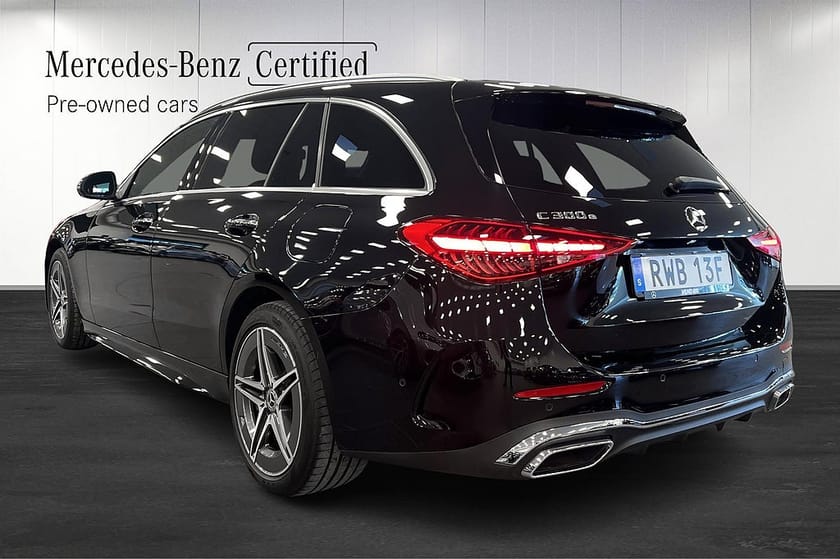 Bild 4 av Mercedes-Benz C 300 T e AMG Drag Distronic Minnestolar Keyless Rattvärme