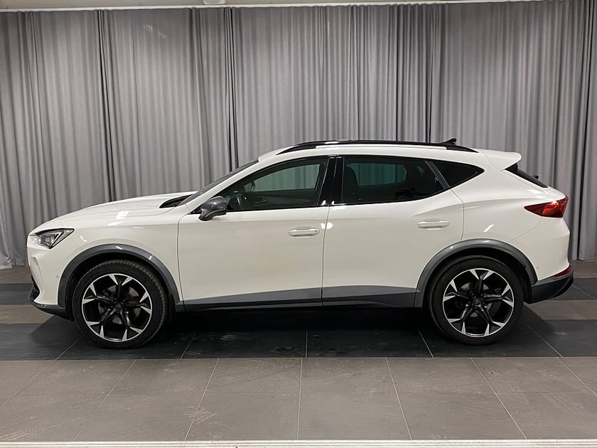 Bild 3 av CUPRA Formentor 1.5 TSI 150hk Navi Backkamera 19" Fälgar