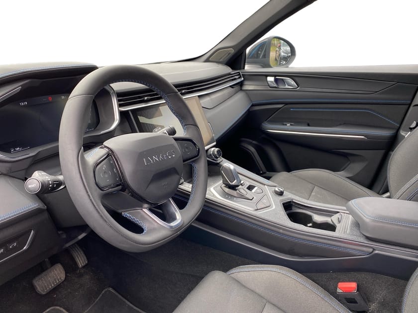 Bild 2 av Lynk & Co 01 PHEV 