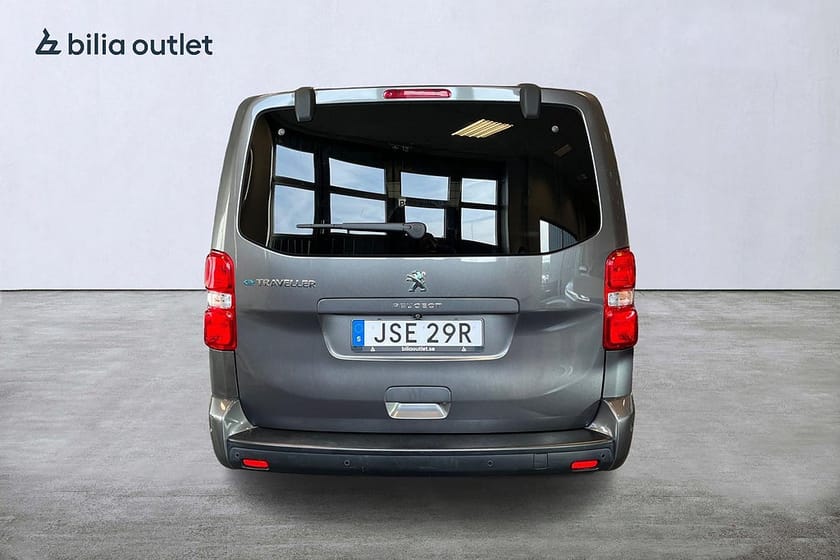 Bild 4 av Peugeot e-Traveller 75 Allure L3 75kWh 136hk / 8-sits Värmare Kamera Pano