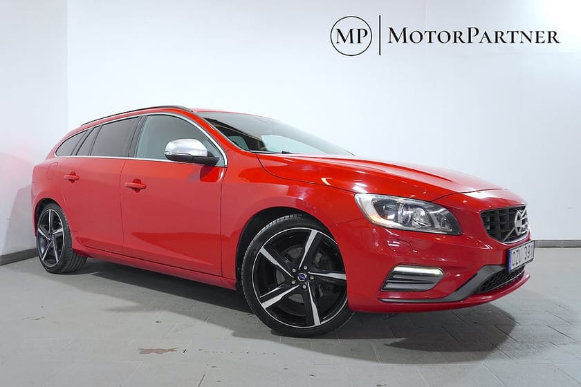 Bild 1 av Volvo V60 T4 R-Design Skinn P-sensorer 180hk