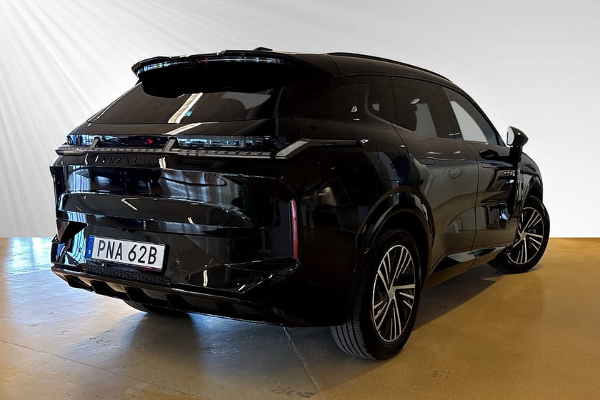 Bild 4 av Lynk & Co 08 PHEV Core