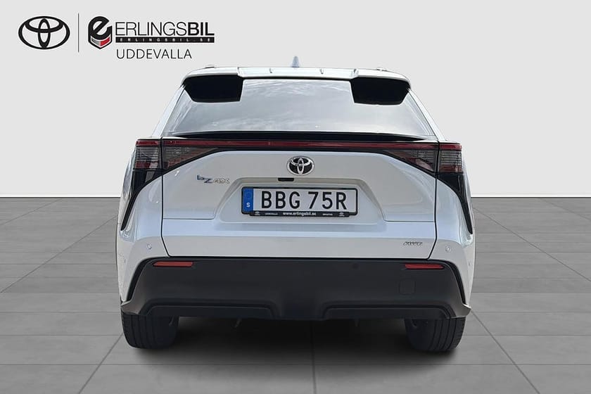 Bild 5 av Toyota bZ4X AWD Executive / Vinterhjul / 2,95% Ränta