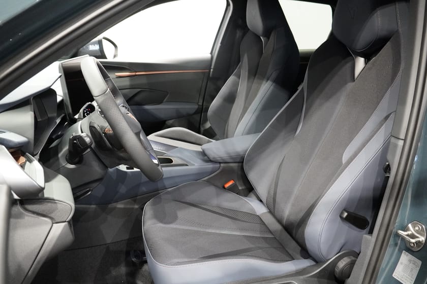Bild 5 av CUPRA Terramar eTSI Privatleasingkampanj