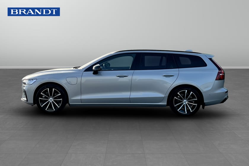 Bild 3 av Volvo V60 T6 Plus Dark Nordic Edition