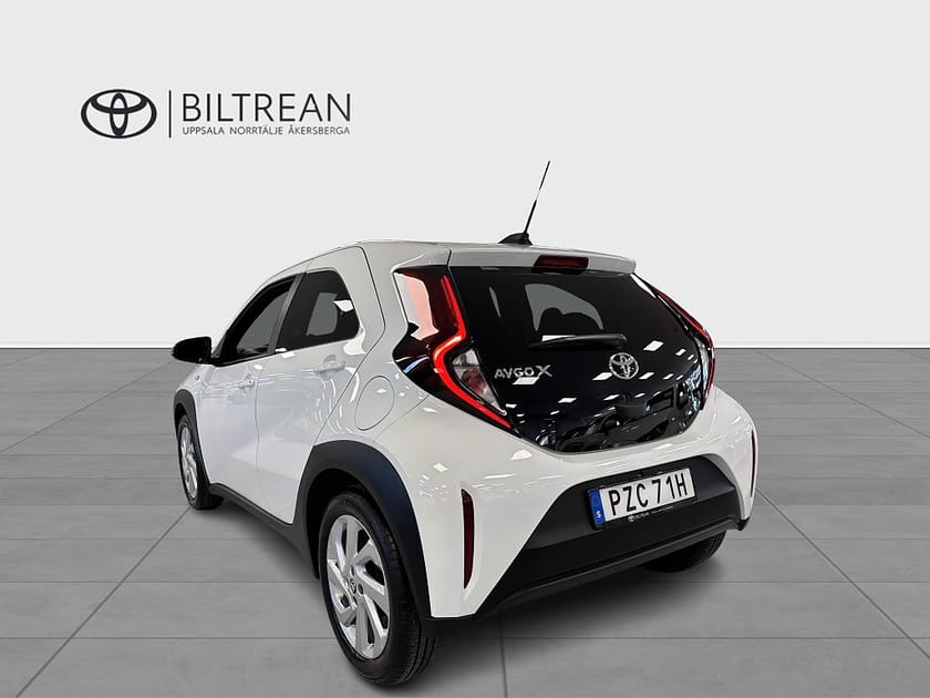Bild 2 av Toyota Aygo X 1,0 MAN PLAY COMFORT & STYLE PACK V-HJUL