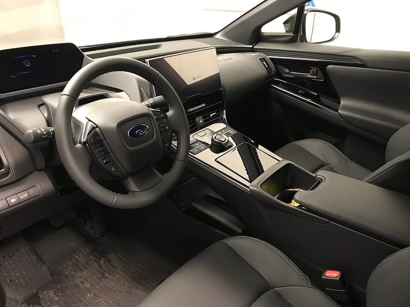 Bild 3 av Subaru Solterra Touring 71,4 kWh AWD - 3.95%