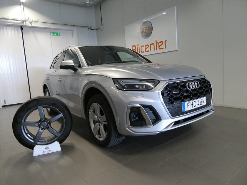 Bild 1 av Audi Q5 55 TFSI e quattro S Line -Drag-Värmare-Kamera Nyservad