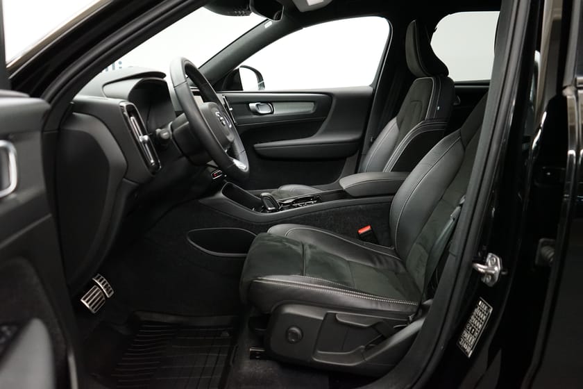 Bild 5 av Volvo XC40 Recharge T5 R-Design, Baklucka elmanövrerad