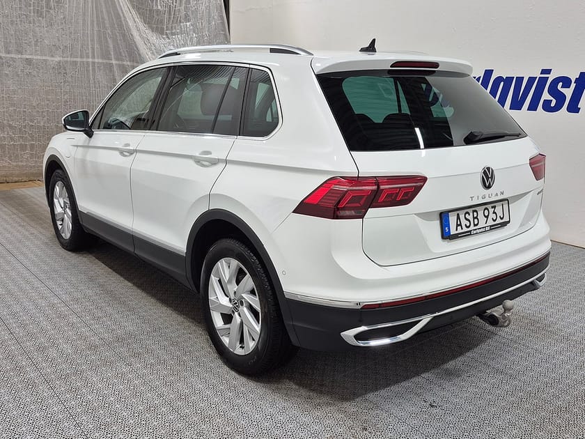 Bild 3 av Volkswagen Tiguan eHybrid Plug in 245HK Elegance