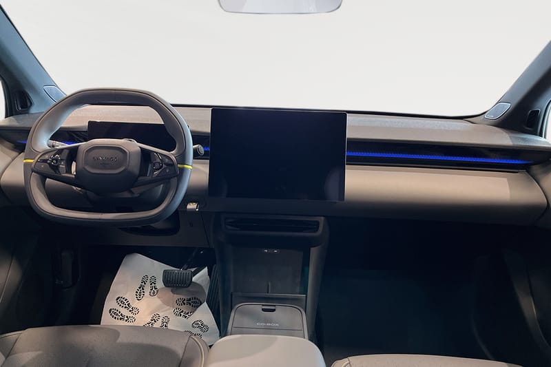 Lynk & Co 02 EV