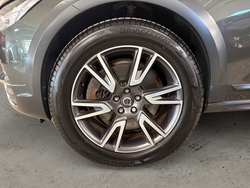 Bild 4 av Volvo V90 Cross Country D4 190 HK AWD MOMENTUM AUT