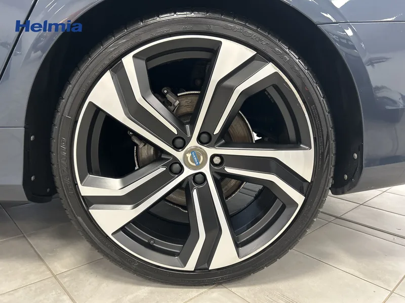 Bild 7 av 7 – Volvo V90 D4 AWD Inscription