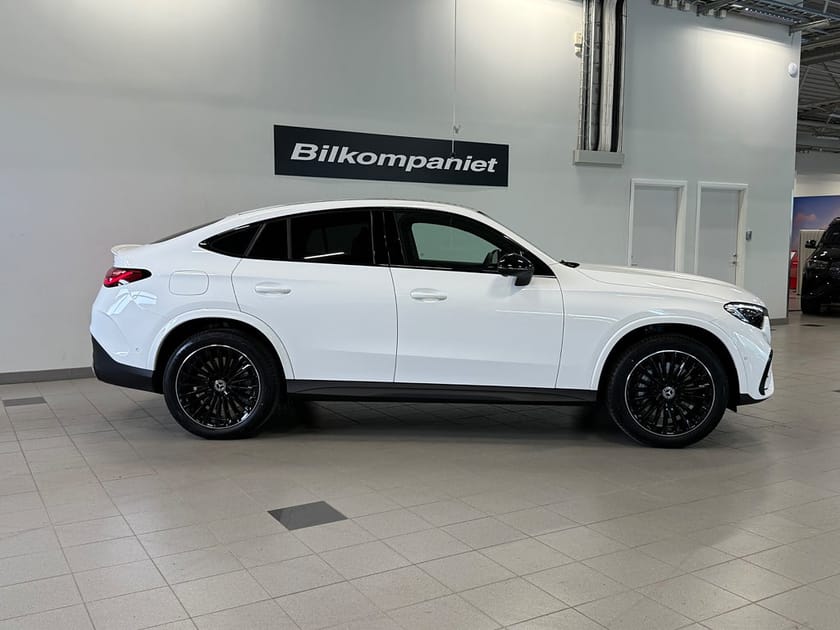 Bild 2 av Mercedes-Benz GLC 300 d e Coupé 4MATIC 9G-Tronic AMG Line Advanced Plus
