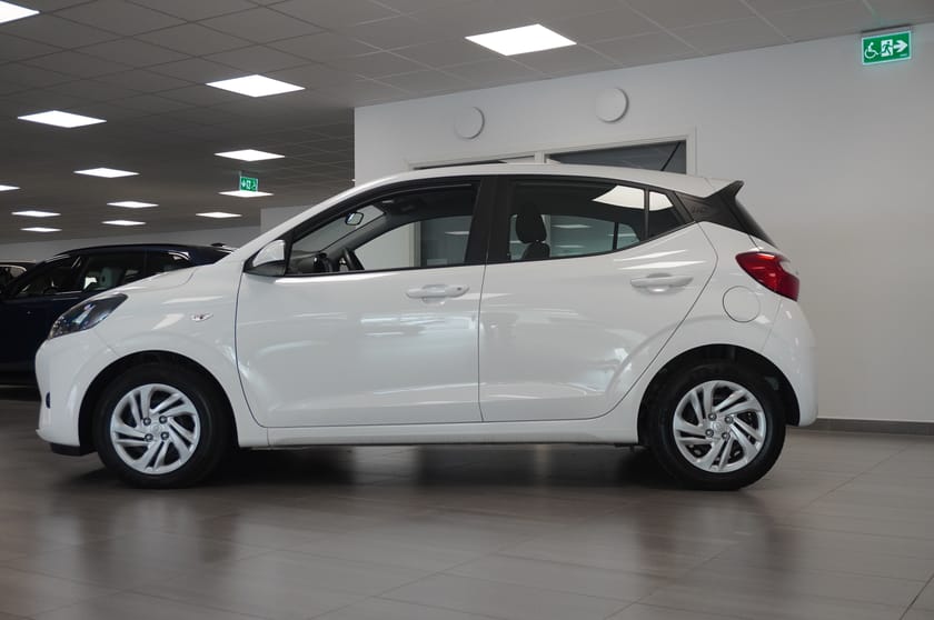 Bild 4 av Hyundai i10 AMT Essential Automat 2023