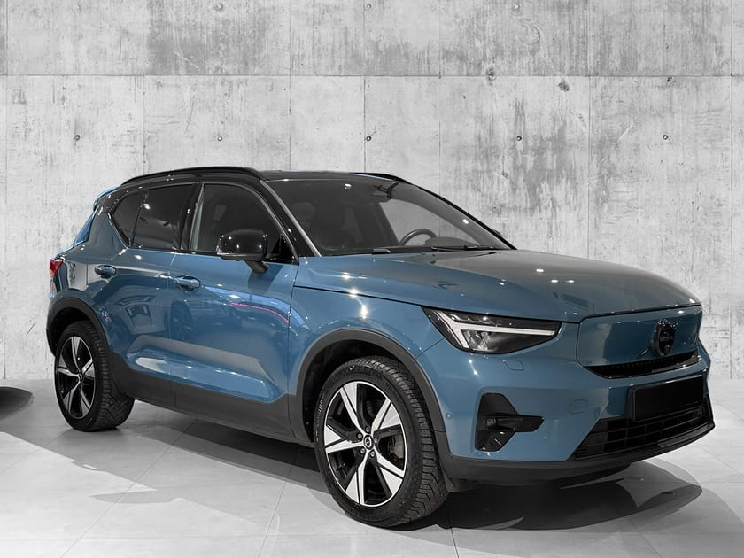Bilde 1 av Volvo XC40 Recharge Twin motor Ultimate Twin/H-Feste/360kamera/Soltak