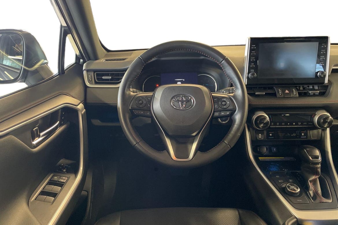 11 / 21