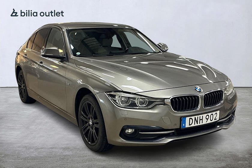 Bild 4 av BMW 320d xDrive Sedan 320 Steptronic Sport line 190hk P-sensor