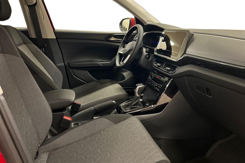 Bild 5 av Volkswagen T-Cross LIFE 1.0 TSI 116hk Automat Drag B-kamera