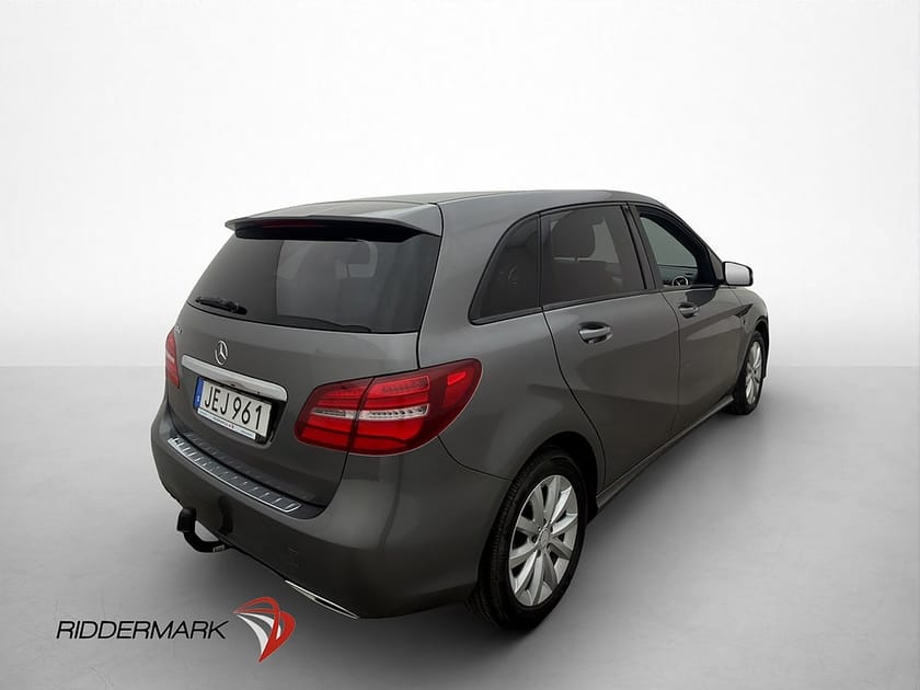 Bild 5 av Mercedes-Benz B 180 d Panorama Drag Kamera M/K-Värmare