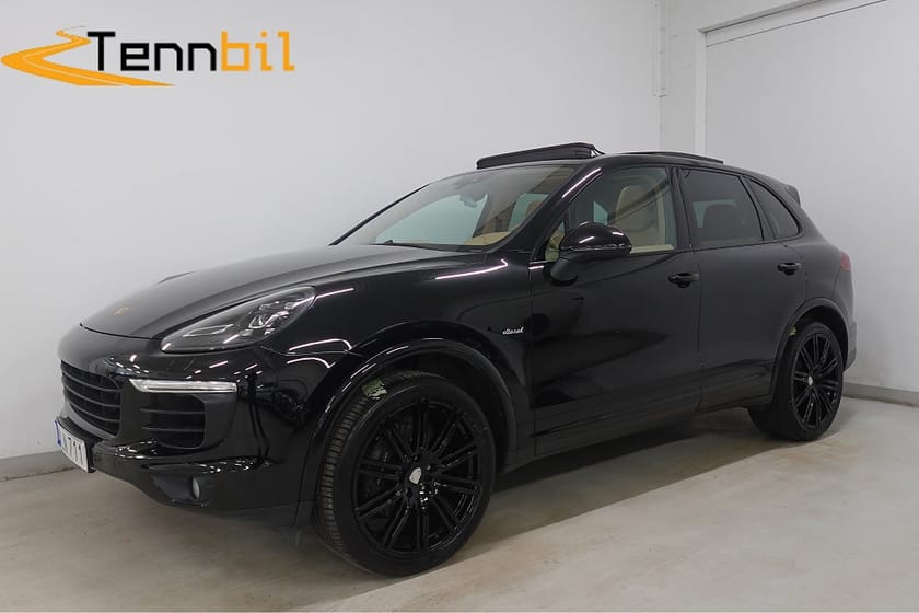 Bild 1 av Porsche Cayenne Diesel S Platinum D-värme Pano Sport Chrono PASM BOSE