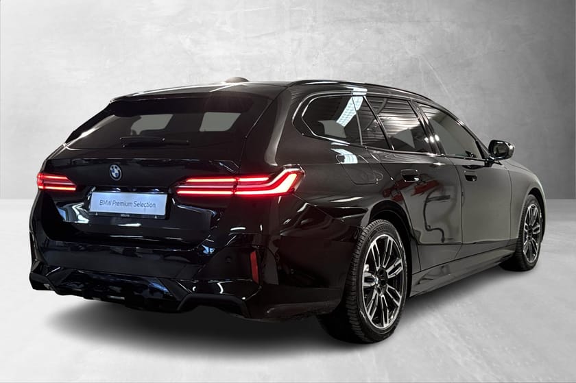 Bilde 4 av BMW i5 xDrive40 Touring Fully Charged M-Pro, Pano, B&W, ACC++