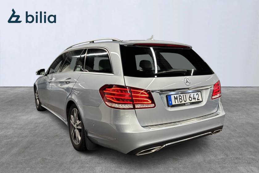 Bild 3 av Mercedes-Benz E 220 T BlueTEC Drag Värmare P-sensorer Ortopedstolar