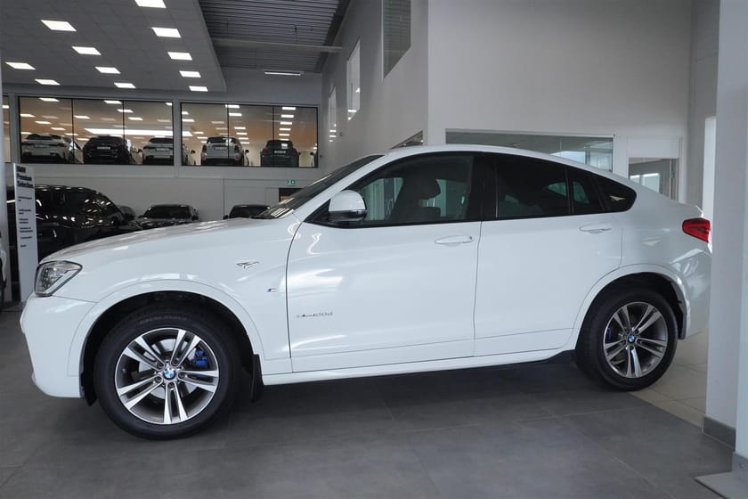 Bild 3 av BMW X4 xDrive20d xDrive 20d M-Sport Drag Värmare