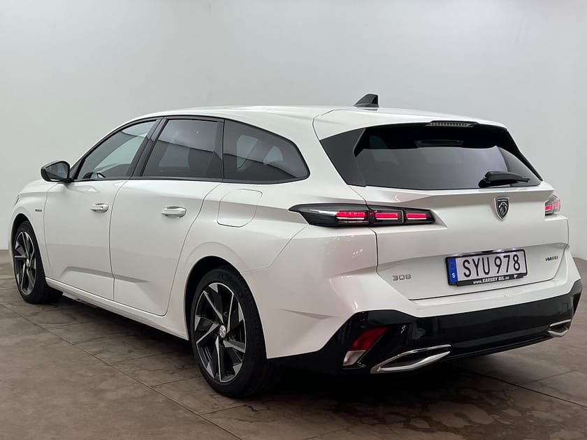 Bild 4 av Peugeot 308 SW Plug-In Hybrid 180 EAT Allure | Backkamera