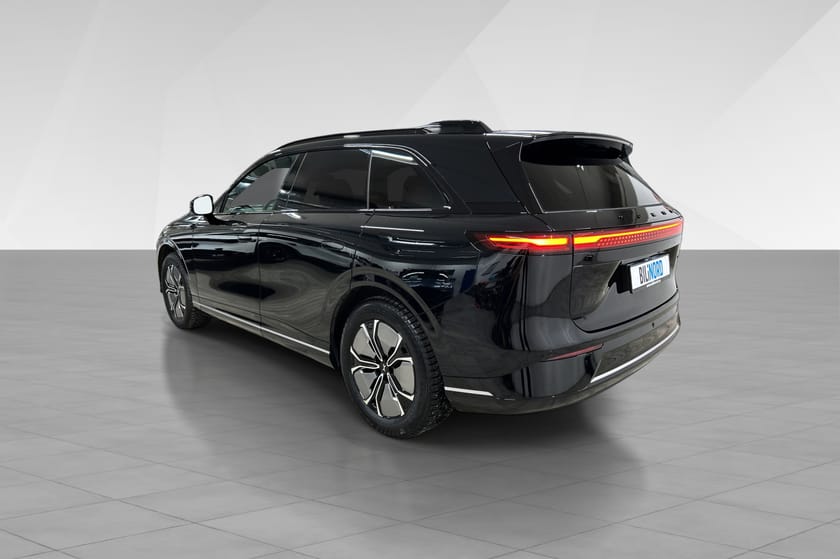 Bilde 3 av XPENG G9 Performance LR 4WD Lavkm/4WD/luft/360/ACC/pan/krok/soft