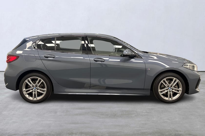Bild 3 av BMW 118i Aut M-Sport
