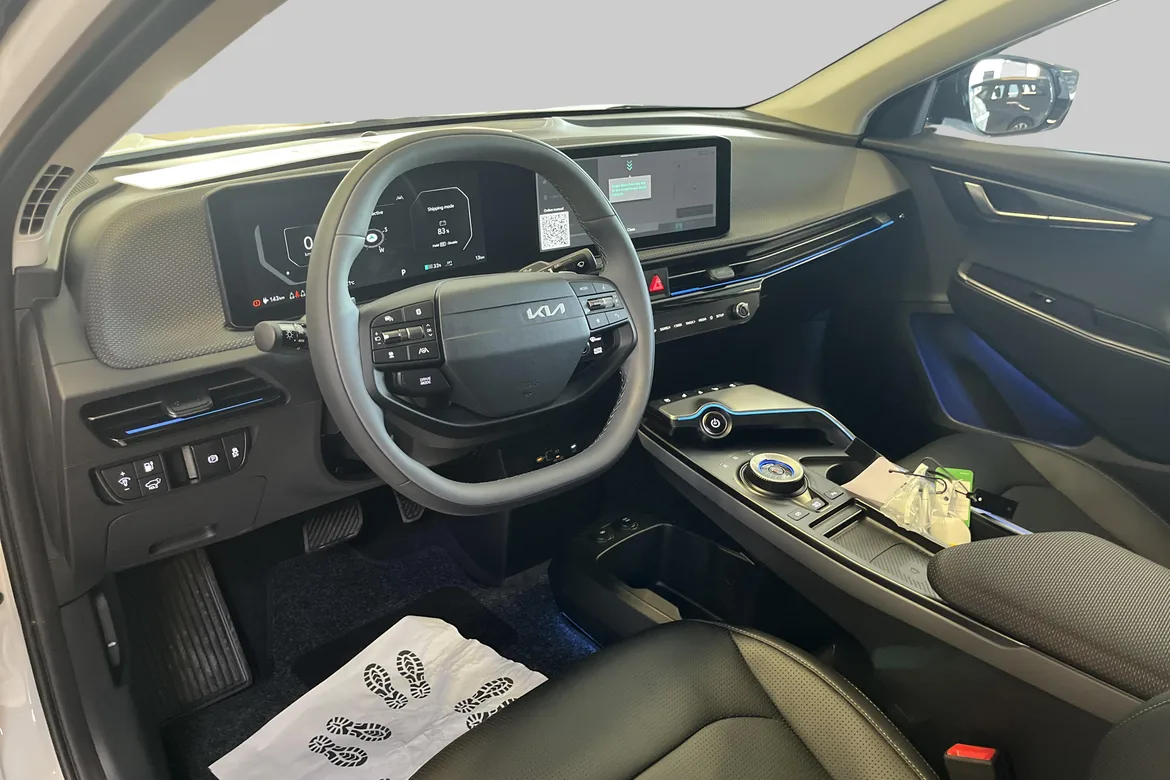 picture of a car