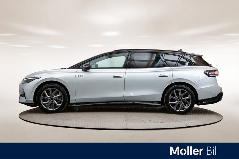 Bilde 2 av Volkswagen ID.7 GTX Tourer 4m stv 86kwh 340hk ex