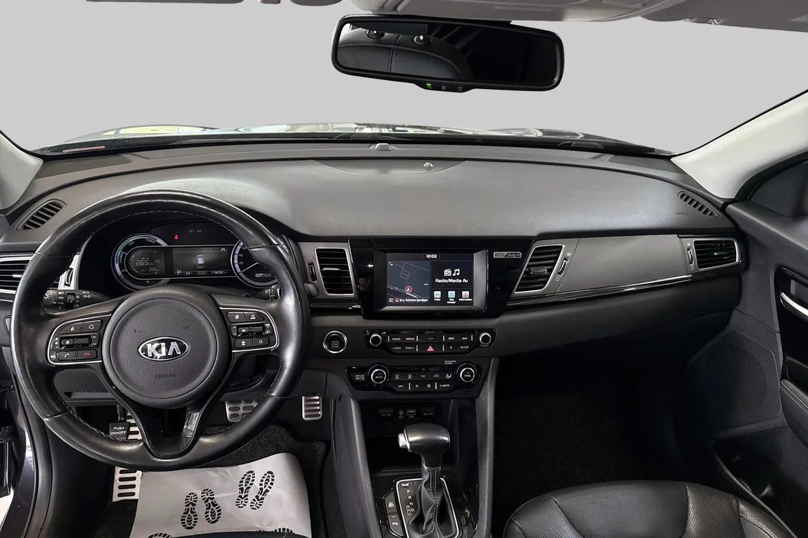 picture of a car