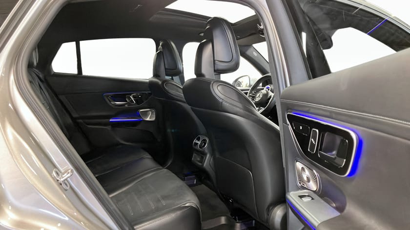 Bild 5 av Mercedes-Benz GLC 220 d Coupé 4MATIC Pano Värm Burm 360-kam *3,95%*