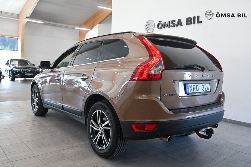Bild 5 av Volvo XC60 D3 AWD Momentum Värmare Drag 163hk