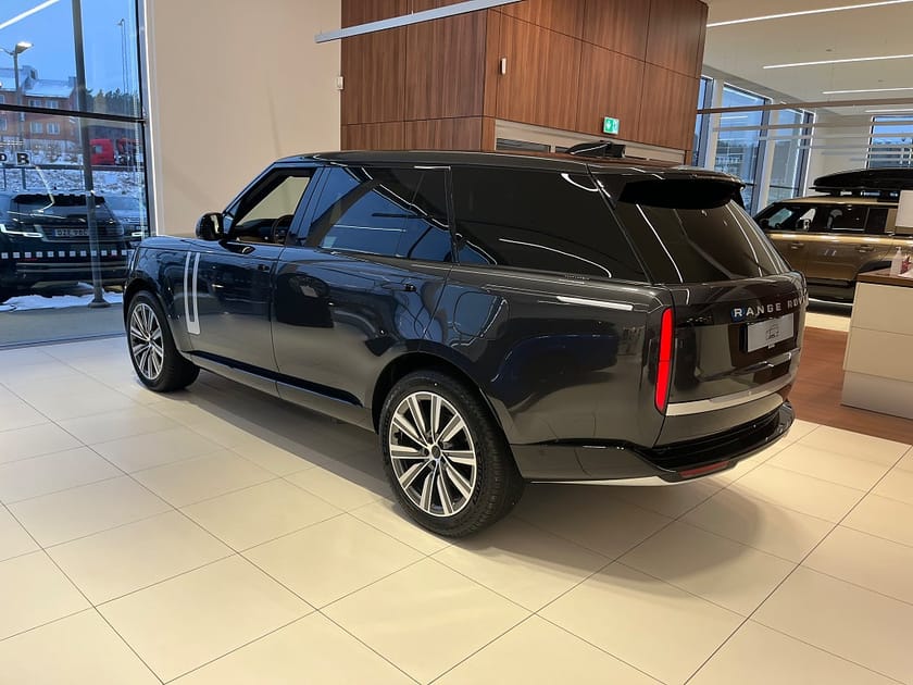 Bild 2 av Land Rover Range Rover P510e LWB P460e Autobiography *Omgående leverans*