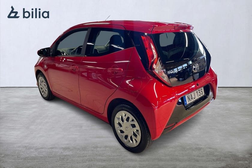 Bild 2 av Toyota Aygo 1,0 5D MAN X-PLAY