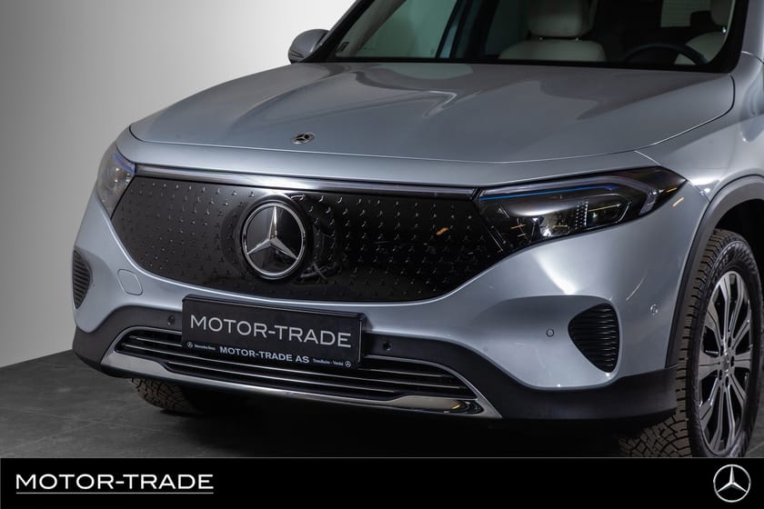 Bilde 2 av Mercedes-Benz EQB 300 4MATIC 4MATIC| Adaptiv C. | Krok |Oppvarmet ratt | Memory