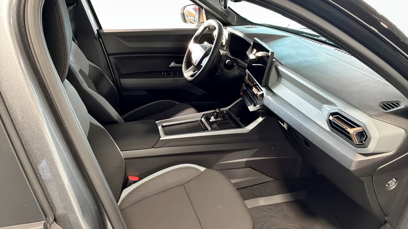 Bild 3 av Dacia Bigster Hybrid 155 EXTREME