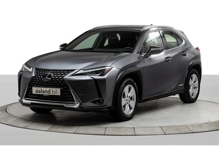 Lexus UX 250h E-Four