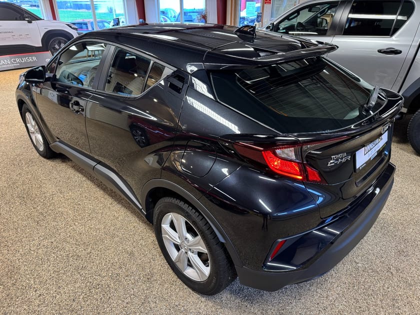 Bilde 4 av Toyota C-HR Hybrid 1,8i Active