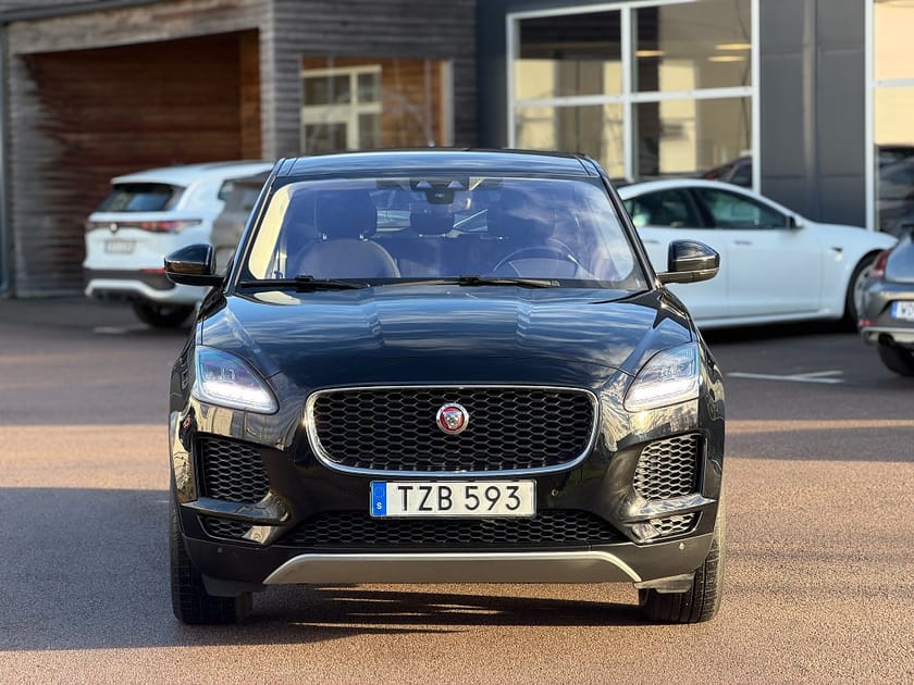 Bild 3 av Jaguar E-Pace D150 AWD B-Kamera Navi