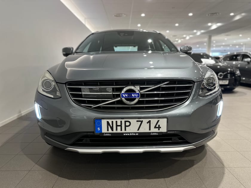Bild 2 av Volvo XC60 D4 Classic Summum, Dragkrok, Navigation, Sensorer