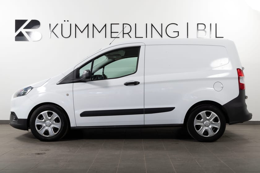 Bild 1 av Ford Transit Courier 1.5 TDCi 75hk Dragkrok/Parkeringssensorer