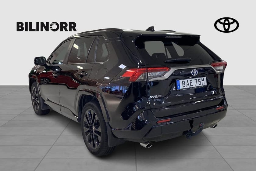 Bild 3 av Toyota RAV4 Plug-in Hybrid 2,5 LADDHYBRID AWD-I X EDITION JBL - VHJUL, MoK, DRAG