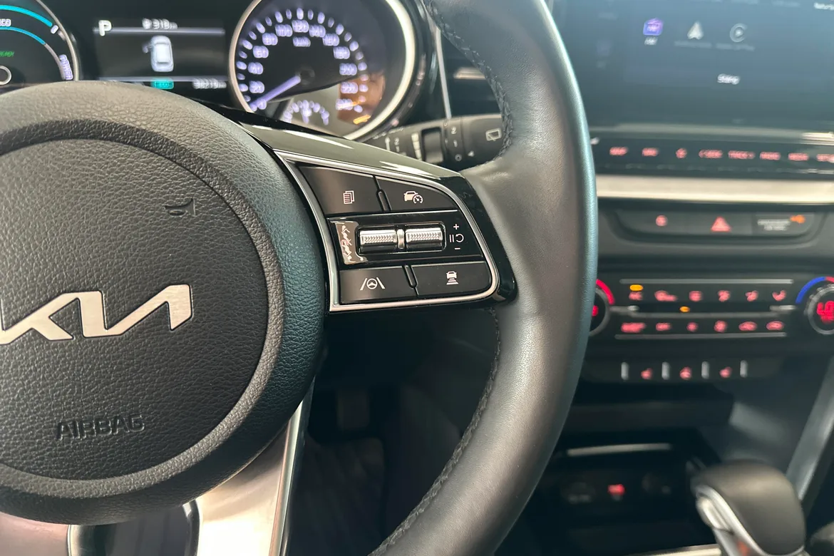 picture of a car