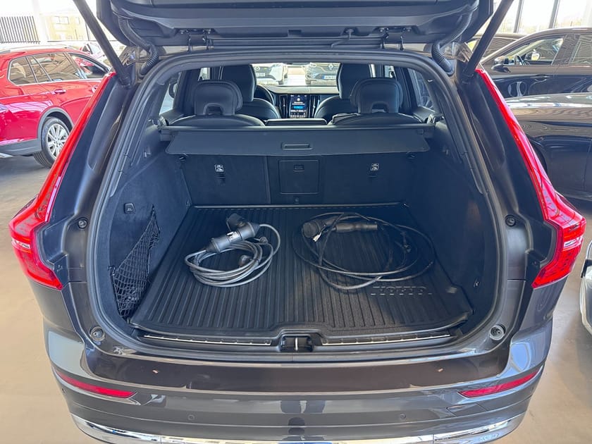 Bild 5 av Volvo XC60 Recharge T6 | AWD | Plus | Pano | Drag | H&K | Moms
