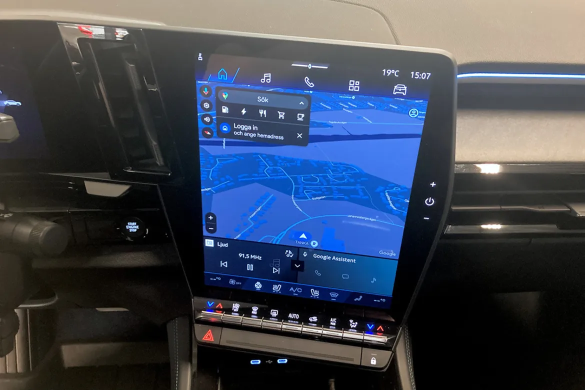 Renault Rafale E-Tech 4×4